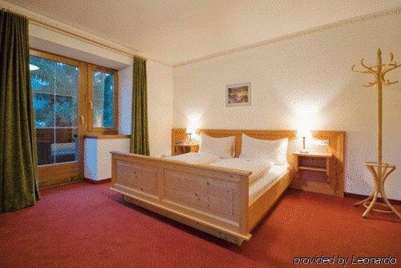 Hotel Reitlwirt Brixen im Thale Szoba fotó