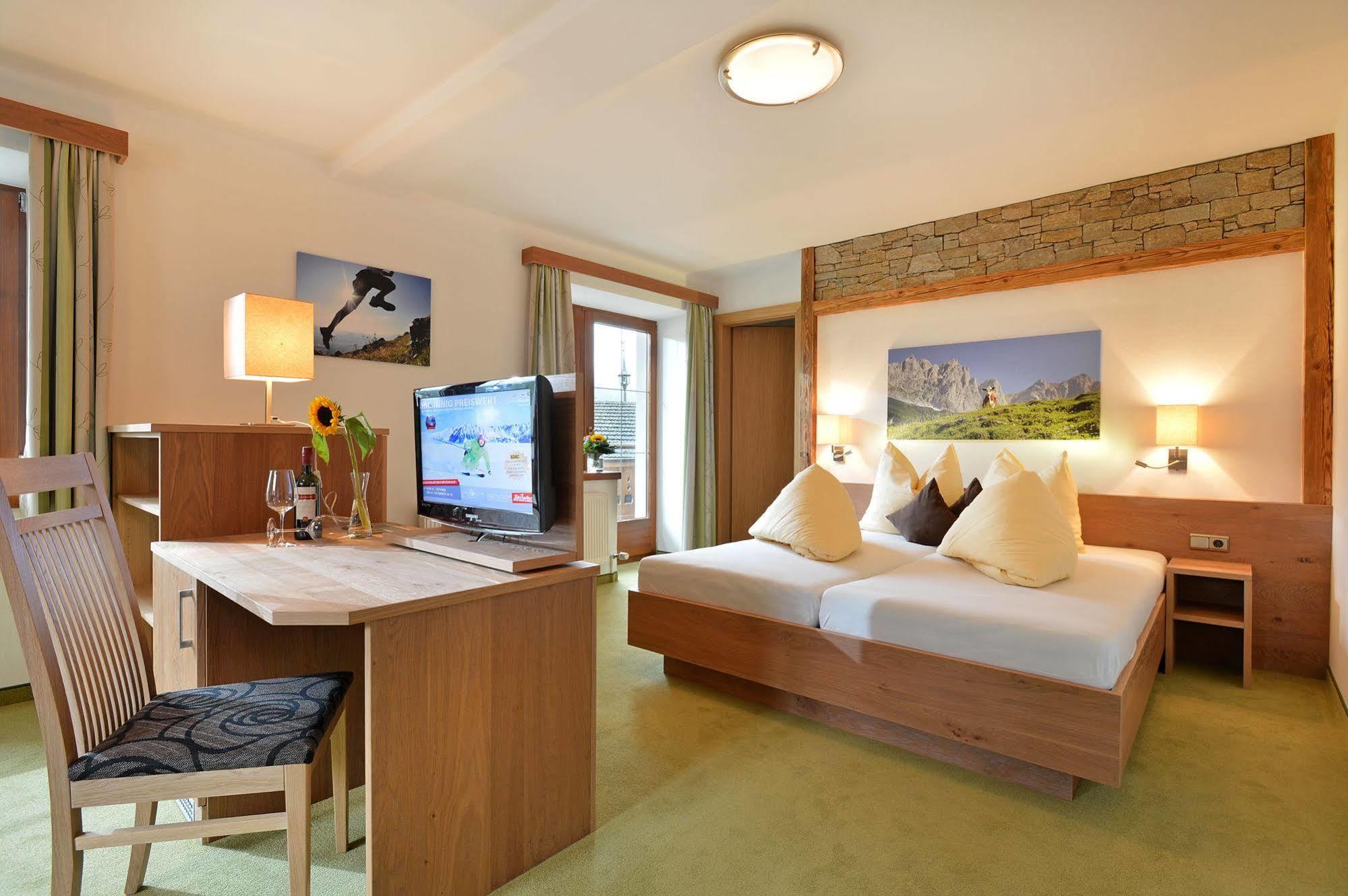 Hotel Reitlwirt Brixen im Thale Kültér fotó